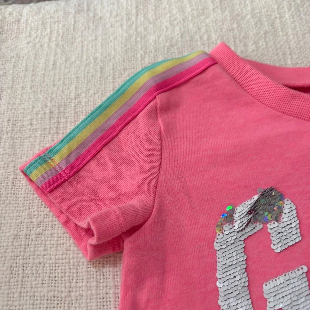 Gap Kids Girls Bundle 5pc Hoodie Sequin Tees Dress Checkered Pants Sz 5 S